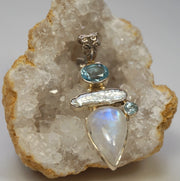 Moonstone Pendant 4 with Blue Topaz