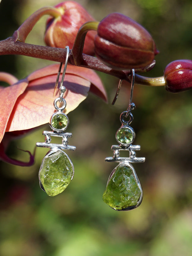 Artisan Free-form Peridot Earring Set 1