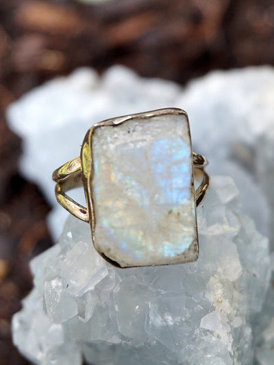 Free-form Organic Moonstone Ring 3