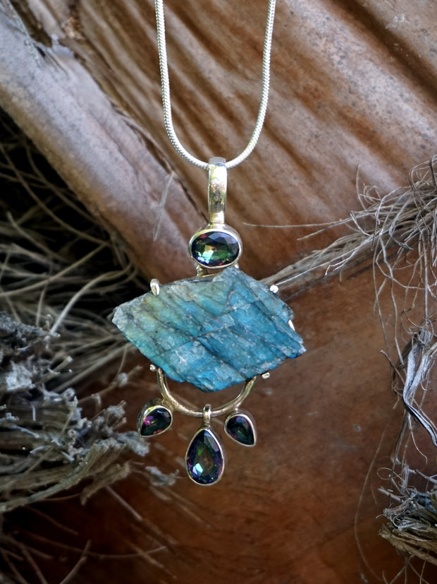 Free-form Rough Labradorite Pendant 1