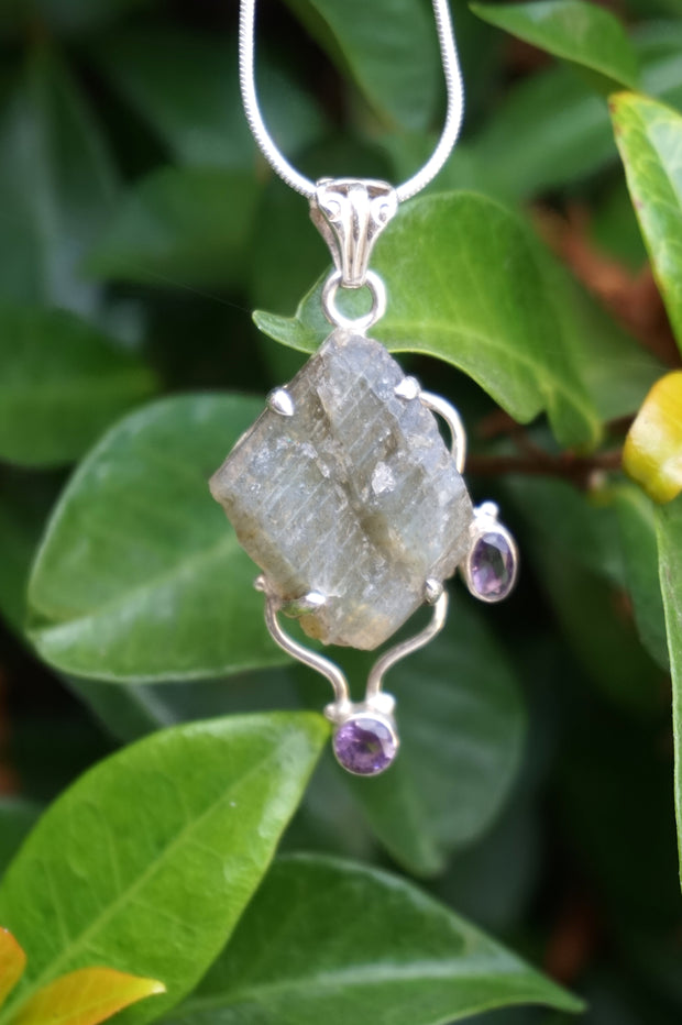 Free-form Rough Labradorite Pendant 5