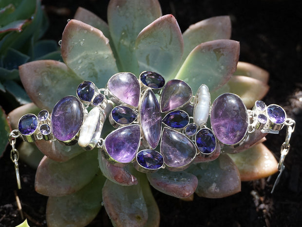 Amethyst Quartz Bracelet 1