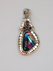 Dichroic Glass Pendant 2 with Amethyst Quartz