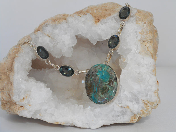Chrysocolla Necklace 4 with Iolite