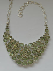 Green Amethyst Quartz Collar Necklace 1