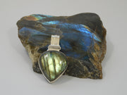 Labradorite Pendant 8