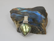 Labradorite Pendant 8