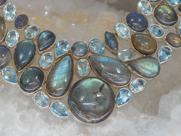 Blue Topaz and Labradorite Gemstones Collar 1