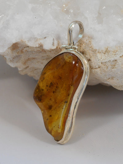 Amber Pendant 6