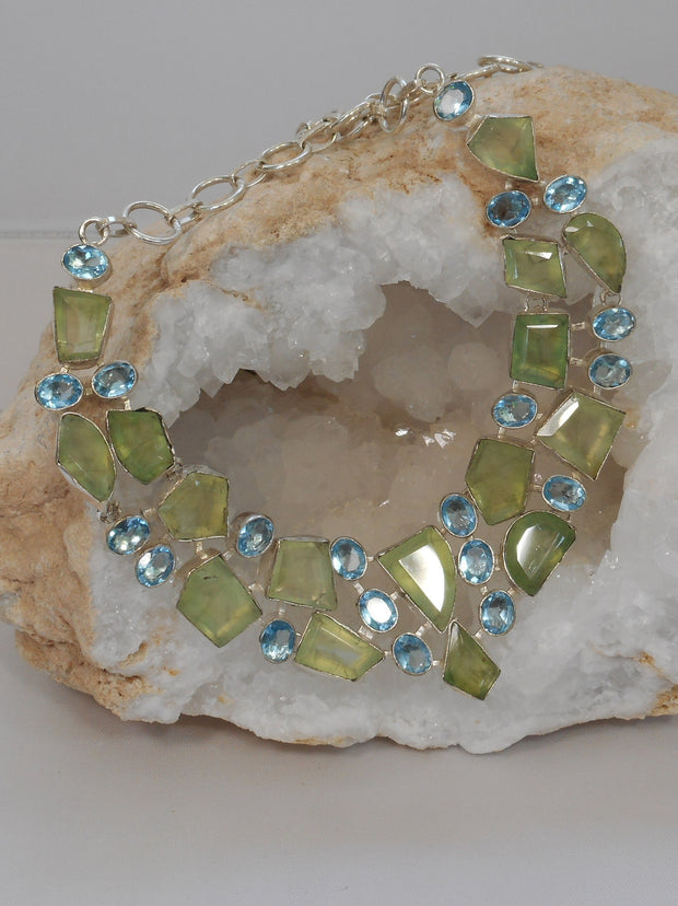 Prehnite Gemstones Necklace with Blue Topaz