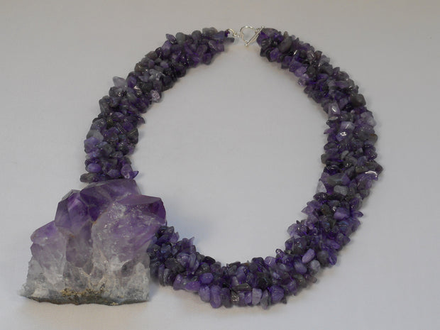 Beaded Purple Amethyst Quartz Necklace