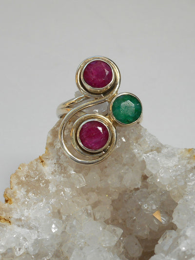 Ruby and Emerald Ring 4