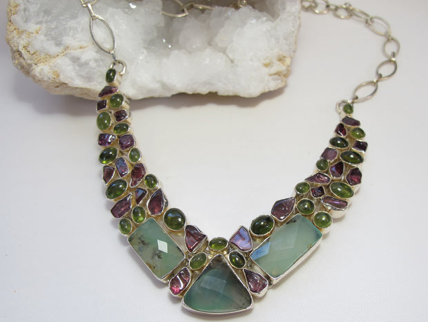 Tourmaline and Prehnite Gemstones Necklace