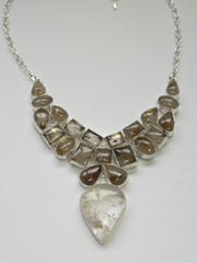 Golden Rutilated Quartz Crystal Gemstones Necklace 2